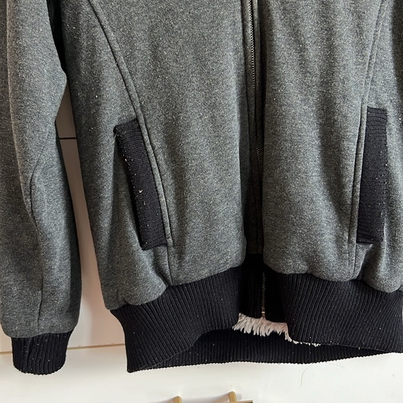 Chargers NFL sweater - Picture 3 of 6